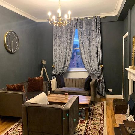 Glamours Stylish Victorian Apartment Near City Centre 에든버러 외부 사진